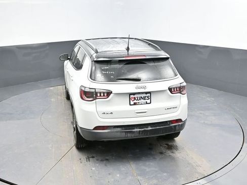Used 2024 Jeep Compass Limited image 43