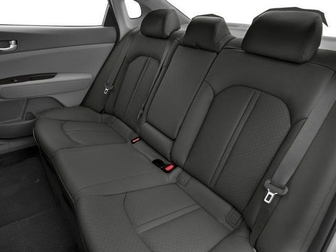 Used 2016 Kia Optima LX FWD image 17