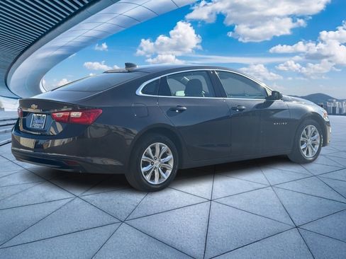Used 2023 Chevrolet Malibu LT image 4