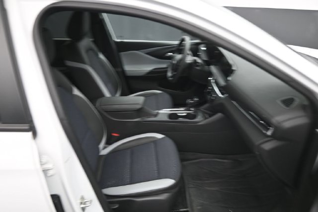 Used 2024 Buick Envista Preferred w/ Convenience II Package FWD image 10