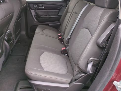 Used 2015 Chevrolet Traverse LT image 23