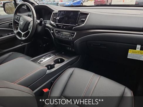 Certified 2025 Honda Ridgeline TrailSport+ image 13