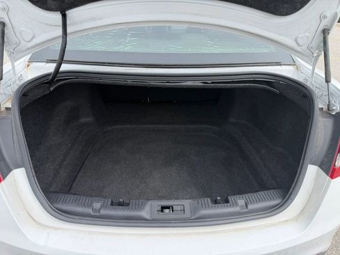 Used 2017 Ford Taurus SEL w/ Equipment Group 201A FWD image 25