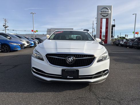 Used 2017 Buick LaCrosse Preferred image 2