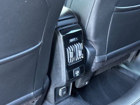 Used 2024 Jeep Compass Trailhawk image 14