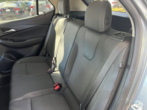 Used 2025 Buick Encore GX Preferred image 31