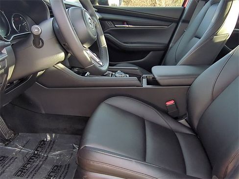 Used 2025 MAZDA MAZDA3 s image 14