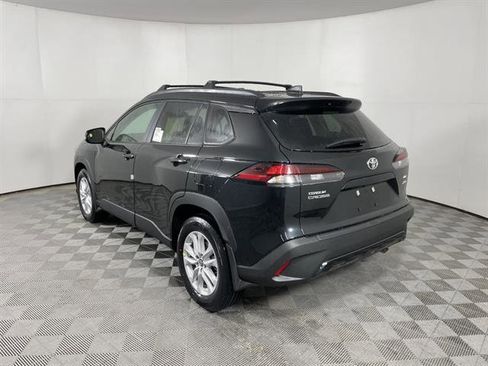 New 2026 Toyota Corolla Cross LE image 5