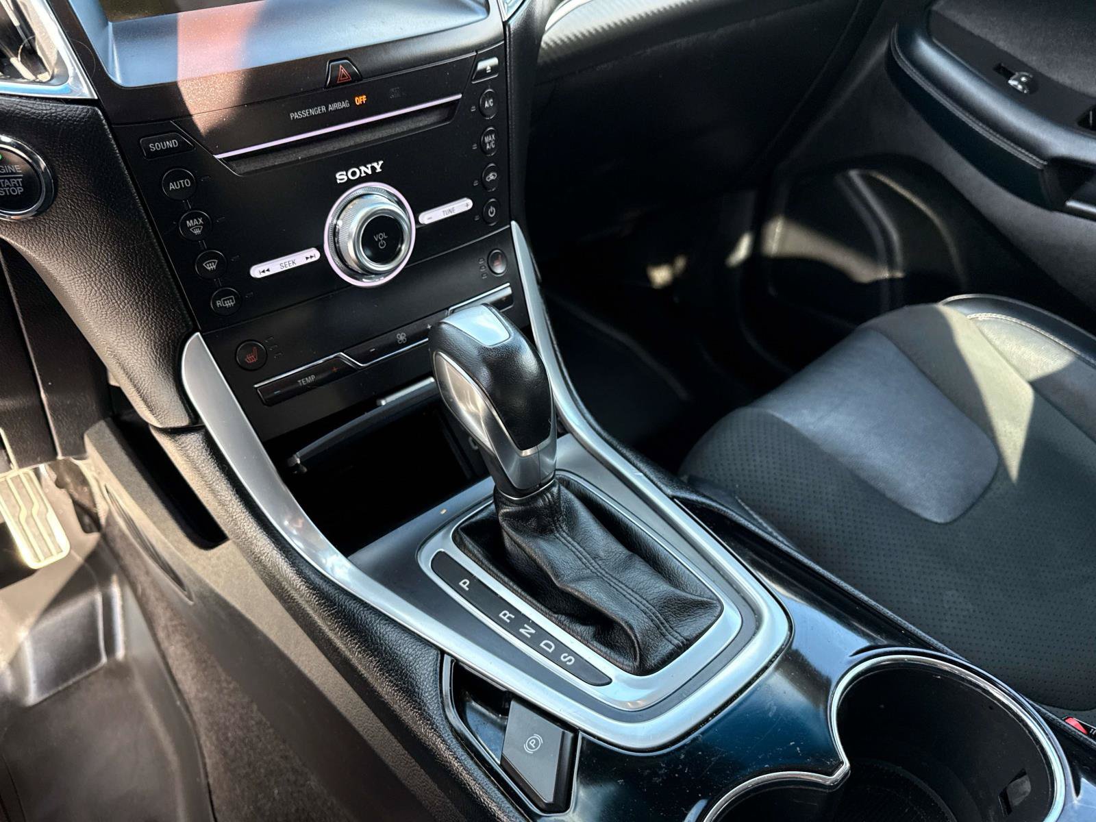 Used 2018 Ford Edge Sport w/ Technology Package AWD/4WD image 19