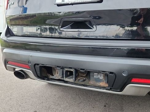 Used 2019 Ford Explorer XLT w/ Class II Trailer Tow Package FWD image 32