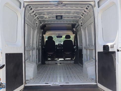 Used 2024 RAM ProMaster 2500 w/ Convenience Group FWD image 25