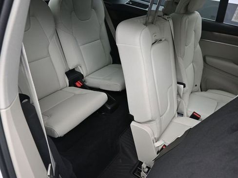 Used 2026 Volvo XC90 T8 Ultra w/ Protection Package Premier image 29
