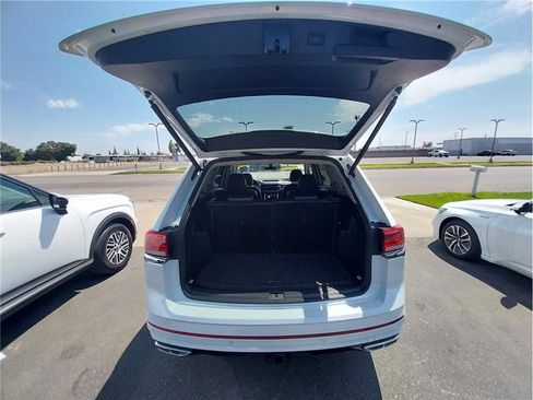 Used 2023 Volkswagen Atlas SEL Premium AWD/4WD image 7