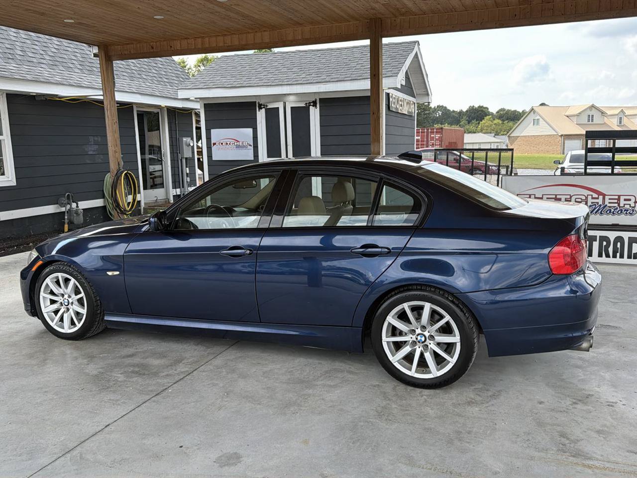 Used 2011 BMW 328i Sedan RWD image 4