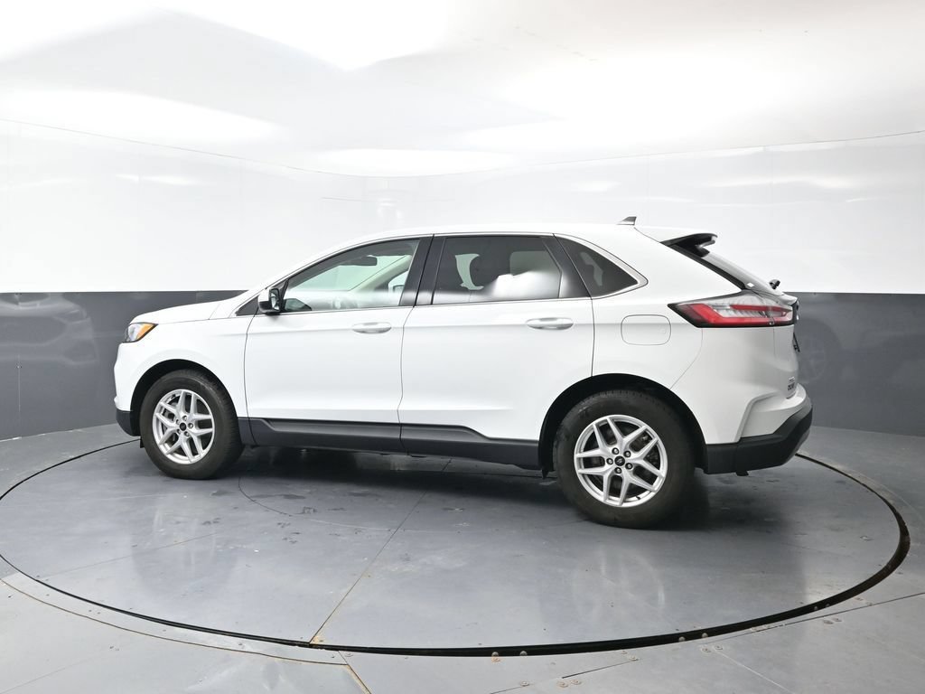 Used 2024 Ford Edge SEL AWD/4WD image 11