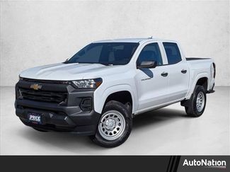 Used 2024 Chevrolet Colorado W/T video 1