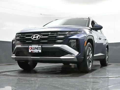 Used 2025 Hyundai Tucson SEL AWD/4WD image 37