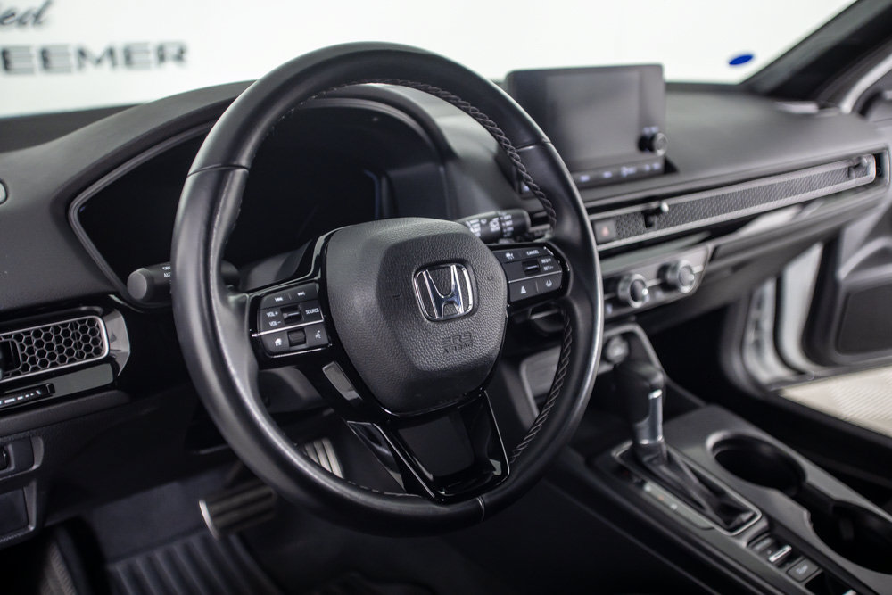 Used 2023 Honda Civic Sport image 21