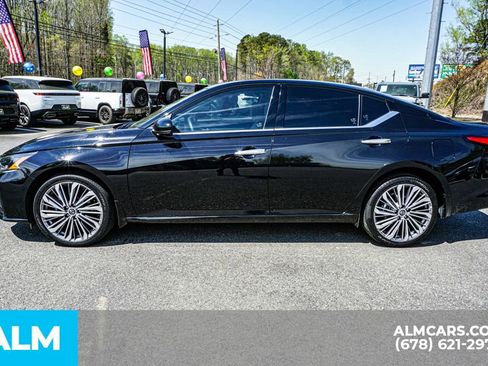 Used 2023 Nissan Altima 2.5 SL image 7