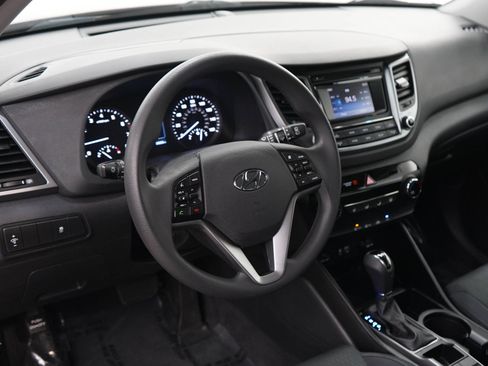 Used 2018 Hyundai Tucson SE w/ Cargo Package AWD/4WD image 20