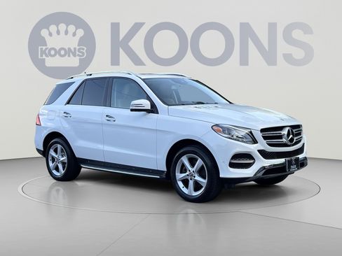 Used 2018 Mercedes-Benz GLE 350 4MATIC image 2