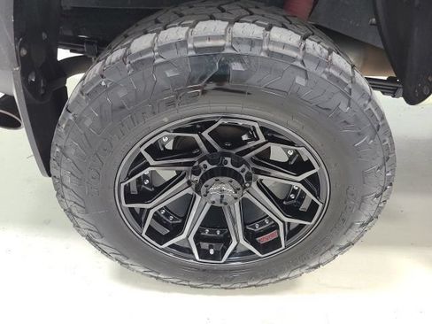 Used 2018 Toyota Tacoma TRD Pro AWD/4WD image 40