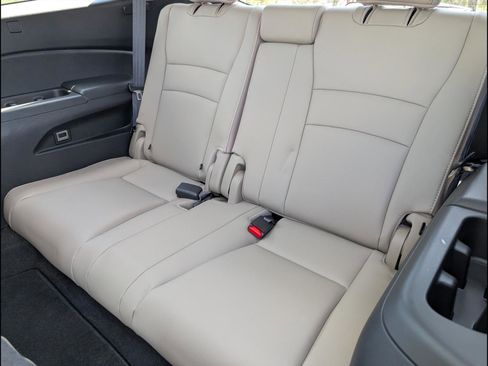 Used 2021 Honda Pilot Elite image 17