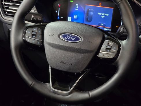New 2026 Ford Escape SE FWD image 21