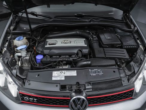 Used 2011 Volkswagen GTI AUTOBAHN image 29