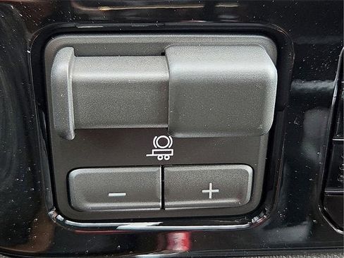 New 2026 Chevrolet Silverado 1500 High Country image 17