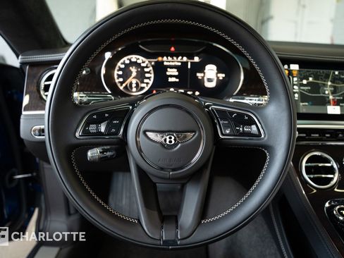 Used 2021 Bentley Continental GT image 26