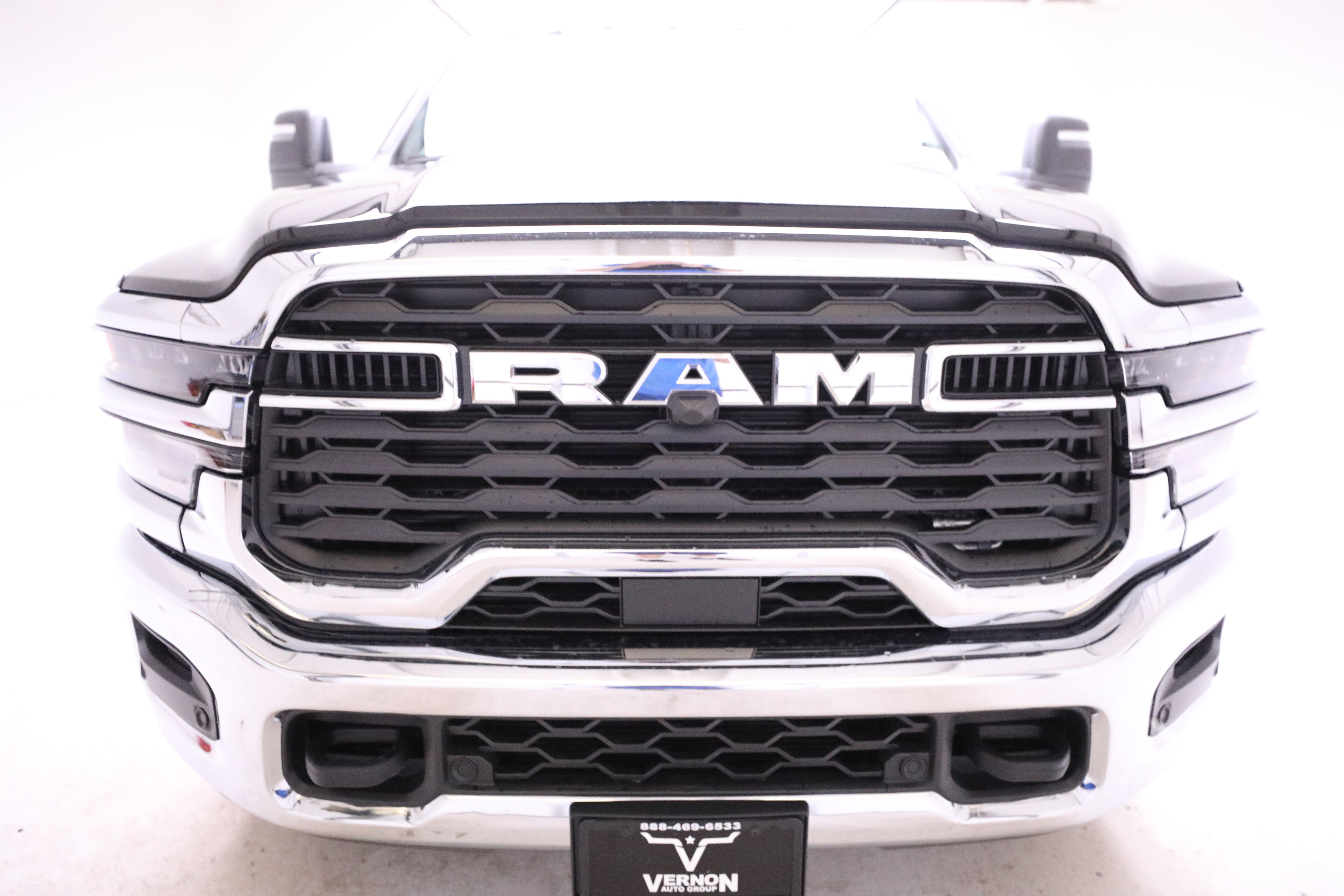 New 2026 RAM 3500 Tradesman AWD/4WD image 8
