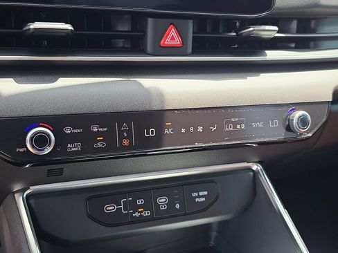New 2026 Kia Carnival SX FWD image 27