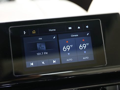 Used 2020 Bentley Flying Spur W12 image 76