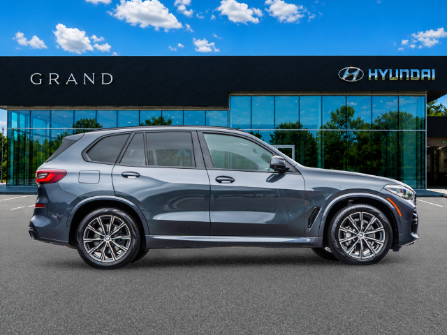Used 2022 BMW X5 sDrive40i w/ M Sport Package RWD image 7