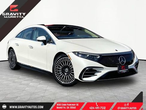 Used 2022 Mercedes-Benz EQS 580 4MATIC Sedan image 1