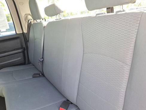 Used 2018 RAM 1500 Express w/ Black Ram 1500 Express Group image 10