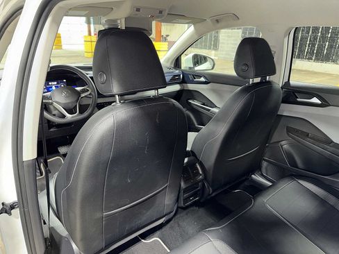 Used 2022 Volkswagen Taos SE AWD/4WD image 28