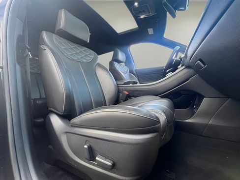 Used 2021 Hyundai Palisade Calligraphy image 24