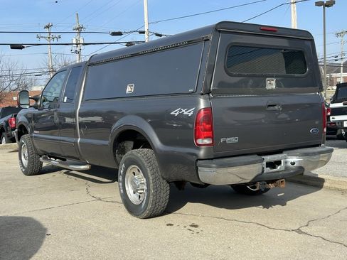 Used 2003 Ford F250 XL image 10
