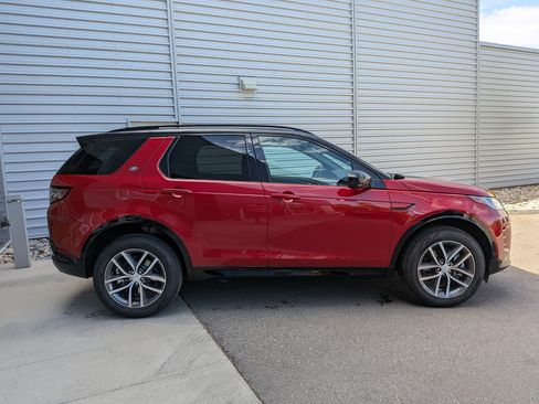 Used 2026 Land Rover Discovery Sport Landmark AWD/4WD image 5