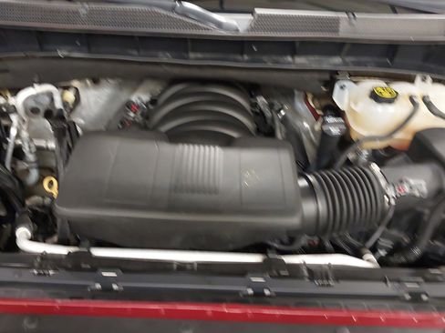 Used 2019 Chevrolet Silverado 1500 LTZ w/ LTZ Plus Package AWD/4WD image 30