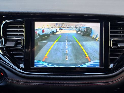 Used 2024 Dodge Durango GT AWD/4WD image 12