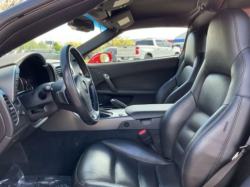 Used 2006 Chevrolet Corvette Coupe w/ Preferred Equipment Group RWD image 10