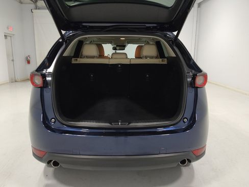 Used 2019 MAZDA CX-5 Touring image 29