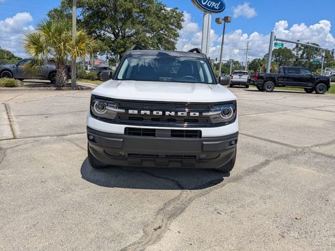 Used 2024 Ford Bronco Sport Outer Banks w/ Tech Package AWD/4WD image 9