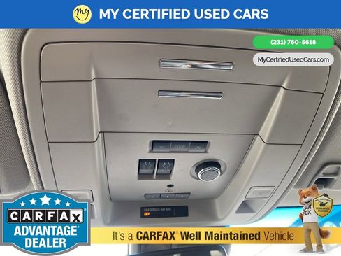 Used 2018 Chevrolet Tahoe Premier AWD/4WD image 23
