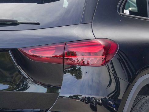 Certified 2026 Mercedes-Benz GLA 250 image 8