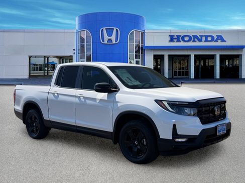 New 2026 Honda Ridgeline Black Edition image 9
