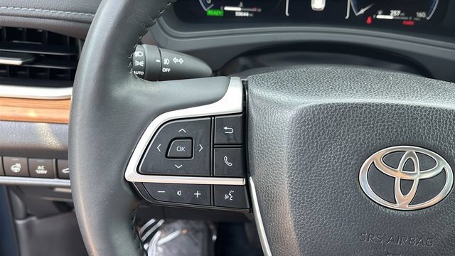 Used 2024 Toyota Grand Highlander AWD Hybrid image 22